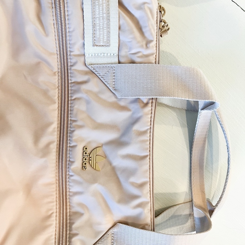 Adidas Originals Neutral beige/tan Puffer Tote Crossbody Bag Athleisure Purse - Picture 4 of 8